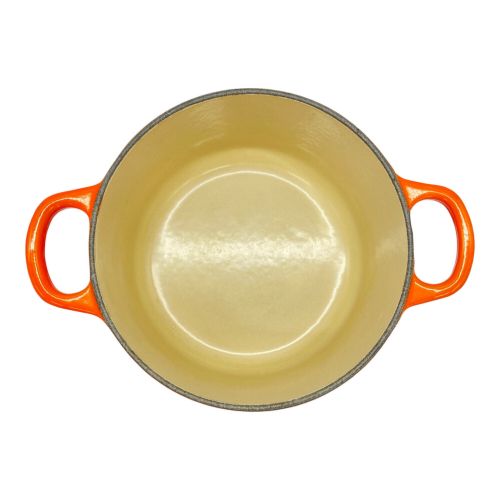 LE CREUSET (ルクルーゼ) 両手鍋 オレンジ ココットロンド