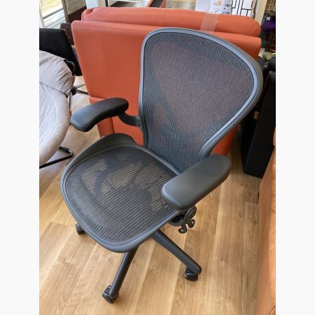 Herman Miller (ハーマンミラー) アーロンチェア ブラック 1人掛け｜トレファクONLINE