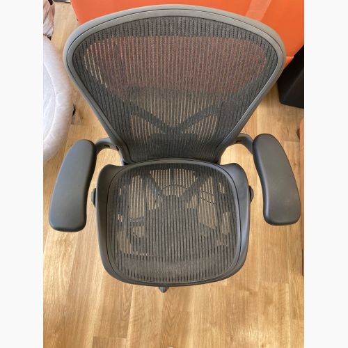 Herman Miller (ハーマンミラー) アーロンチェア ブラック 1人掛け