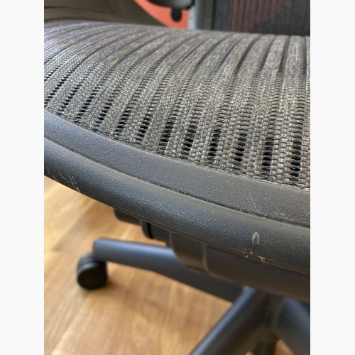 Herman Miller (ハーマンミラー) アーロンチェア ブラック 1人掛け