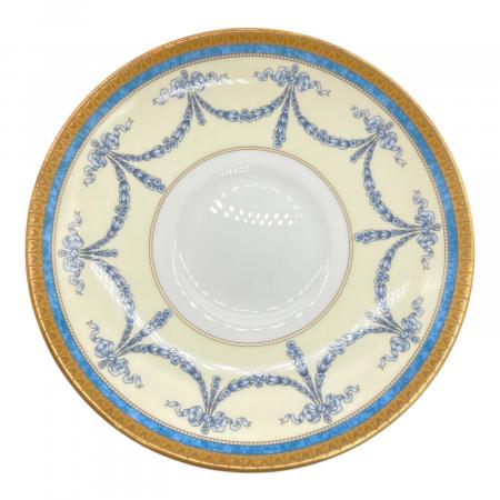 ウェッジウッド　マデリン　トリオセット① Wedgwood (ウェッジウッド) カップ&ソーサー 廃盤 マデリン