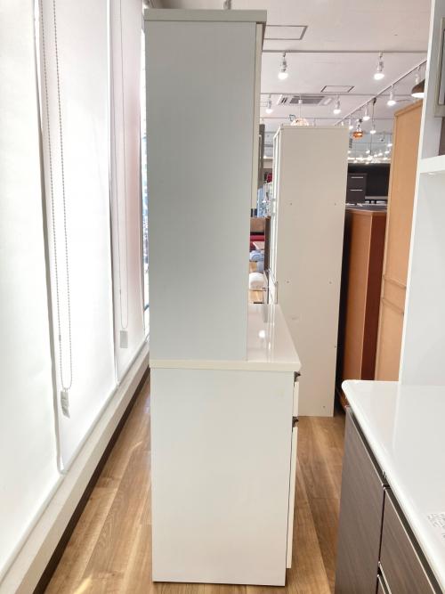 ニトリ レンジボード ホワイト 3枚扉 UP RESUME 幅90㎝