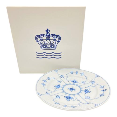 ROYAL COPENHAGEN (ロイヤル・コペンハーゲン) プレート 22cm ブルーフルーテッド・プレイン