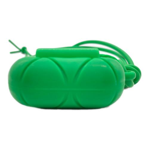 BOTTEGA VENETA (ボッテガベネタ) Airpods Proケース グリーン イントレチャート シリコン -