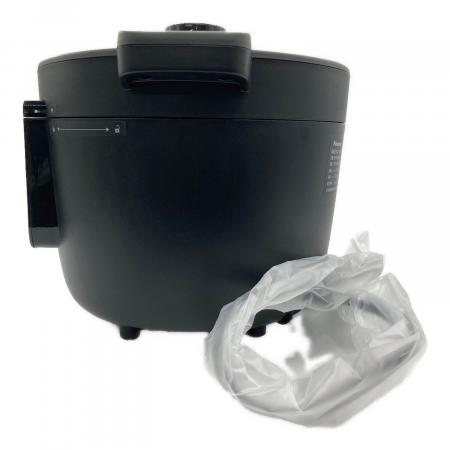 未使用品 パナソニック 電気圧力鍋 NF-PC400-K 2023年製 Panasonic (パナソニック) 電気圧力鍋 NF-Pc400-K 2023年発売