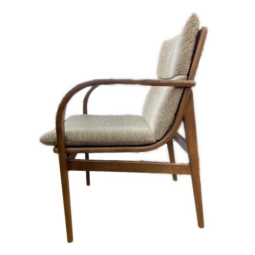 飛騨産業 (ヒダサンギョウ) アームチェアー ベージュ×ブラウン L-Chir 36 SD260