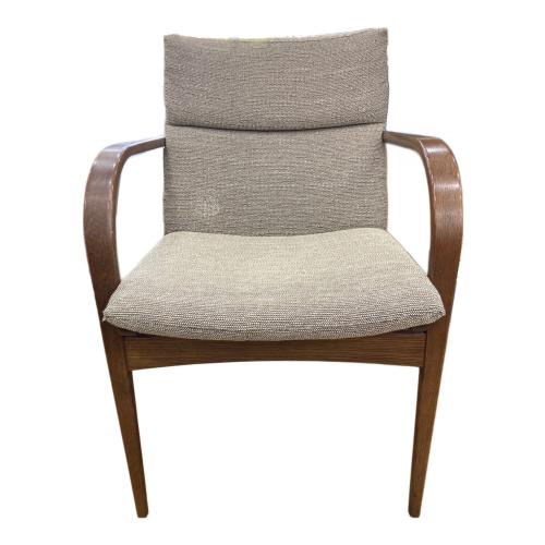 飛騨産業 (ヒダサンギョウ) アームチェアー ベージュ×ブラウン L-Chir 36 SD260