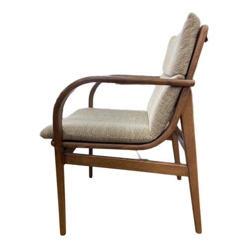 飛騨産業 (ヒダサンギョウ) アームチェアー ベージュ×ブラウン L-Chir 36 SD260