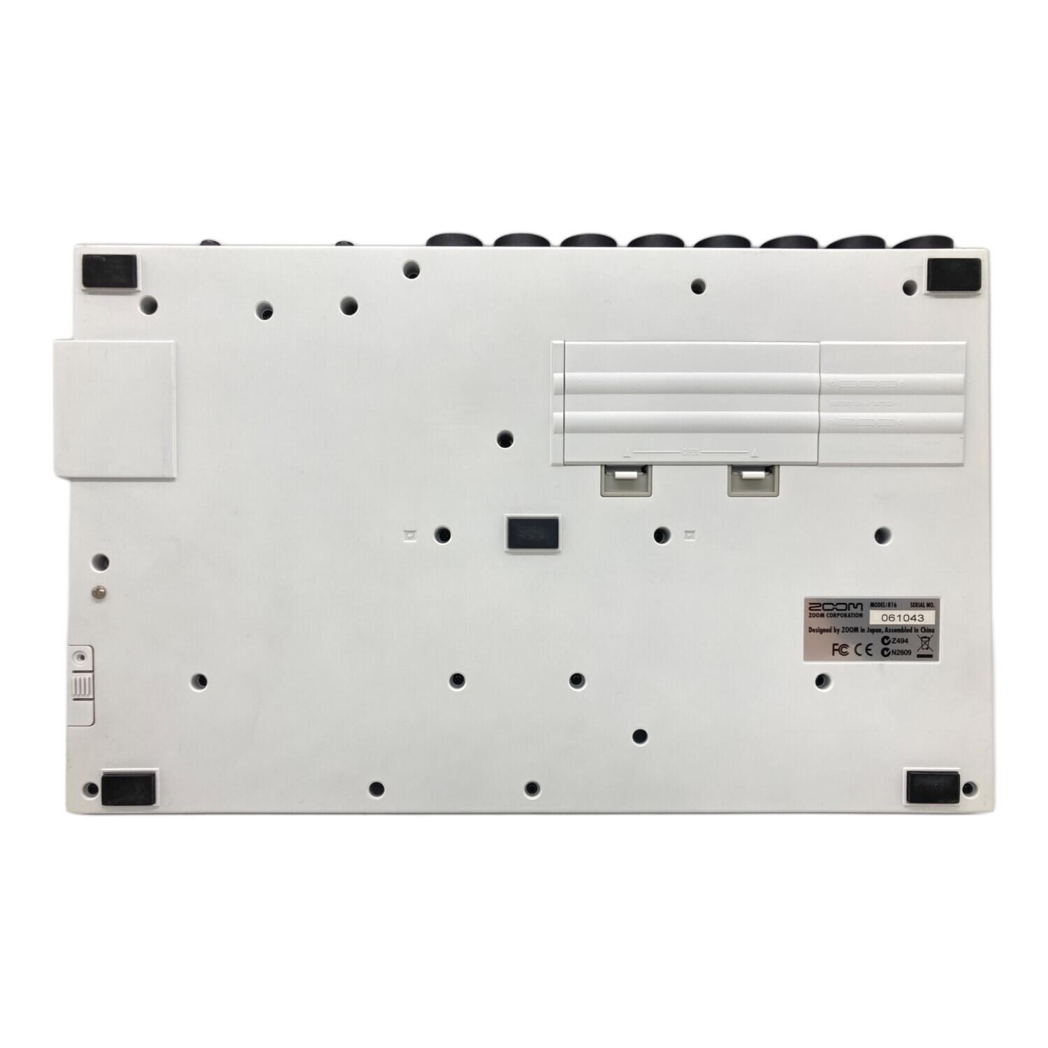 ZOOM (ズーム) マルチトラックレコーダー R16 ※通電確認のみ