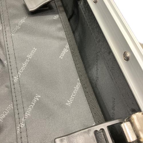 Mercedes Benz (メルセデスベンツ) キャリーバッグ ブラック×シルバー