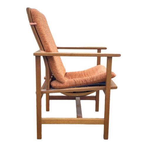 FREDERICIA (フレデリシア) アームチェアー 2257 シリアル/1082 ブラウン×オレンジ