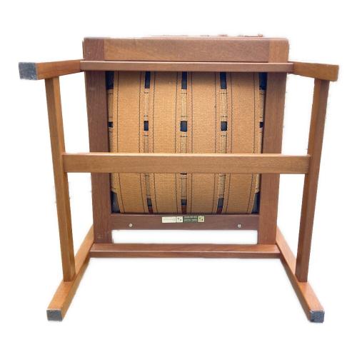 FREDERICIA (フレデリシア) アームチェアー 2257 ブラウン×オレンジ