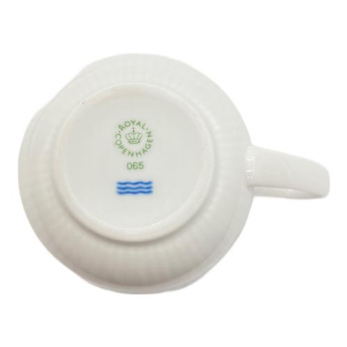 ROYAL COPENHAGEN (ロイヤル・コペンハーゲン) カップ&ソーサー 茶バミ有 ホワイトフルーテッド・プレイン