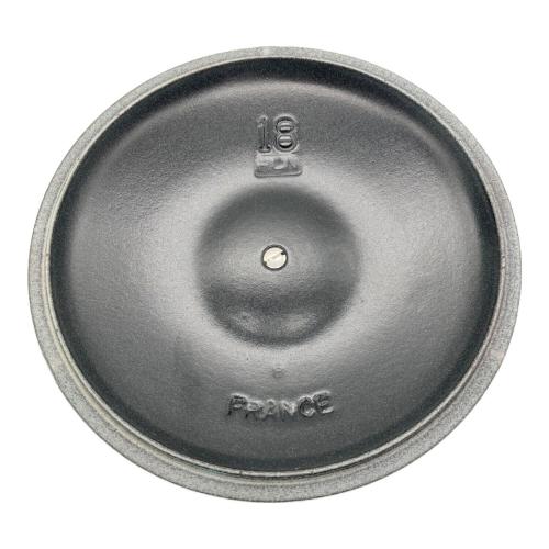 LE CREUSET (ルクルーゼ) ココット・エブリィ 18 ブルー