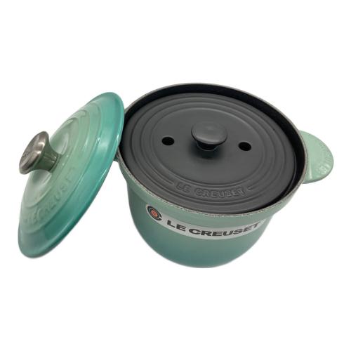 LE CREUSET (ルクルーゼ) ココット・エブリィ 18 ブルー