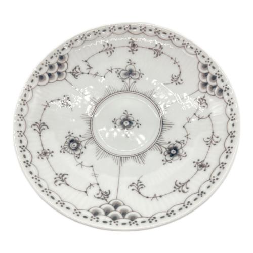 ROYAL COPENHAGEN (ロイヤル・コペンハーゲン) カップ&ソーサー ブラックフルーテッド ハーフレース