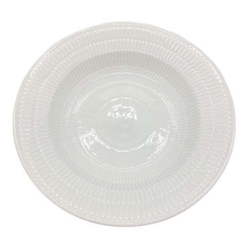 ROYAL COPENHAGEN (ロイヤル・コペンハーゲン) ディーププレート 21cm ホワイトフルーテッド