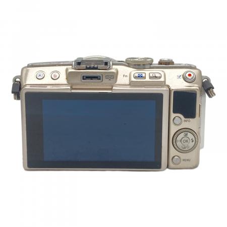 OLYMPUS (オリンパス) ミラーレス一眼カメラ E-PL6 ※バッテリー蓋破損