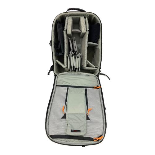 LowePro (ロープロ) カメラリュック ブラック