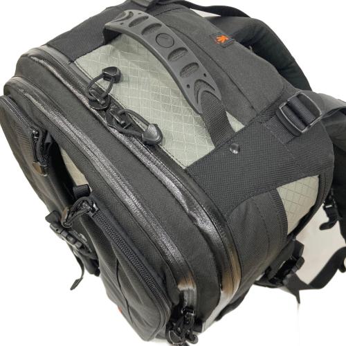 LowePro (ロープロ) カメラリュック ブラック