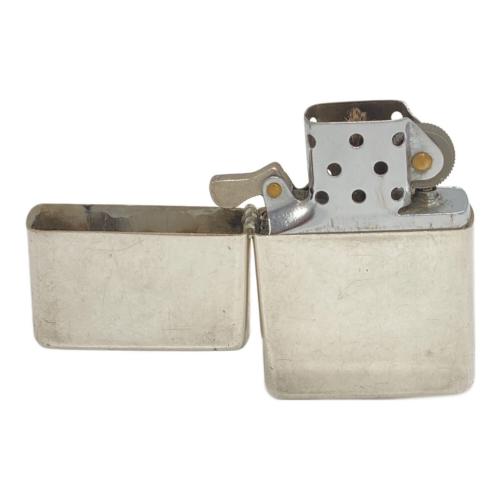 ZIPPO (ジッポ) オイルライター 2002年製 MADE IN USA