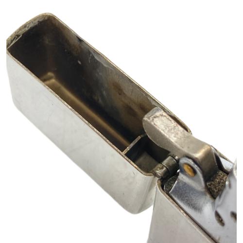 ZIPPO (ジッポ) オイルライター 2002年製 MADE IN USA