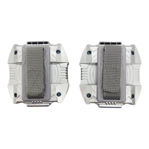 BANDAI (バンダイ) 仮面ライダーギーツ DXデザイアドライバー ハイスペックベルト帯＆レイズバックルホルダー 仮面ライダー