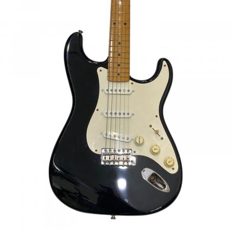 Component Guitar ST57 ストラトキャスタータイプ エレキギター Fender