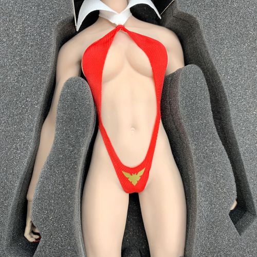 TBleague (ティービー・リーグ) エグゼクティブレプリカス VAMPIRELLA 台座付き @ ヴァンピレラ バンピレラ 1/6スケールアクションフィギュア アジアンver