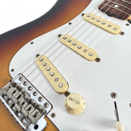 a*6様 Fender STRATOCASTERフェンダージャパン フジゲン製? FENDER JAPAN(フェンダージャパン) ST62 Stratocaster 日本製 I025934