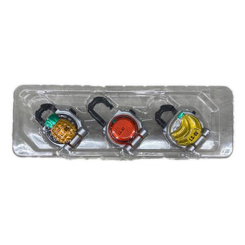 仮面ライダー鎧武(ガイム) (カメンライダーガイム) DX戦極ドライバー＆ロックシードホルダー スペシャルセット 仮面ライダー