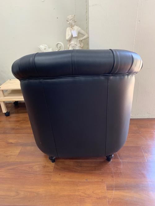 VINCENT (ヴィンセント) チェスターフィールドラウンジチェア ブラック 113 1人掛け 合皮