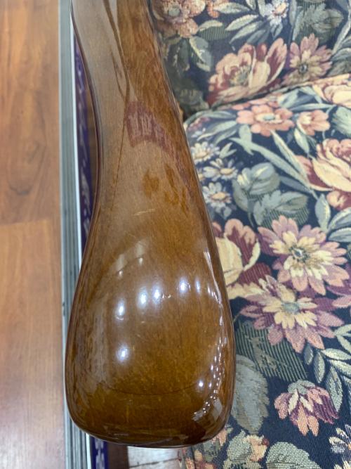 karimoku (カリモクファニチャー) 3人掛けソファー ブラウン 花柄クッション @