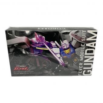 BANDAI (バンダイ) ガンプラ 三京キャンペーングッズセット HG 1/144 RX-78-2 ガンダム Ver.G30th SANKYOオリジナルカラー