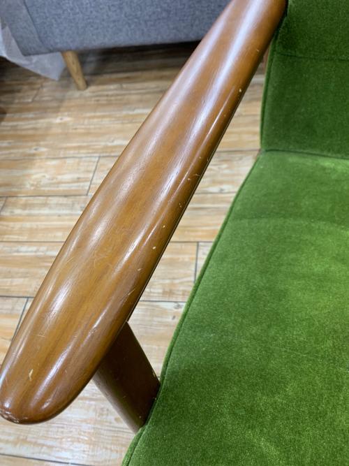 カリモク60 (カリモクロクマル) 2人掛けソファー モケットグリーン 212 Kチェア 2シーター W36173QW ファブリック 100,760円