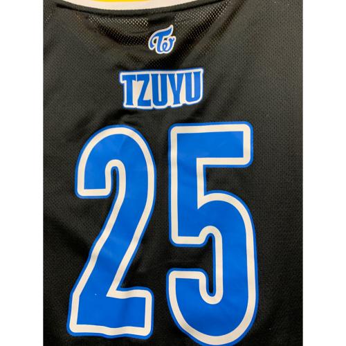 TWICE (トゥワイス) タンクトップユニフォーム ツウィ【25】