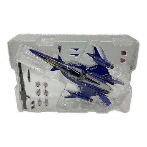 BANDAI (バンダイ) フィギュア 劇場版マクロスΔ絶対ライブ!!!!!! YF-29デュランダルバルキリー(マクシミリアン・ジーナス機)フルセットパック DX超合金