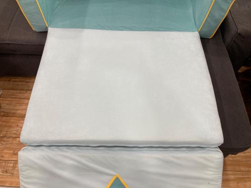 千趣会 (センジュカイ) ソファーベッド スカイブルー