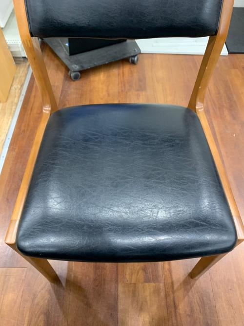 カリモク60+ (カリモクロクマルプラス) アームレスダイニングチェア C36105 174 スタンダードブラック