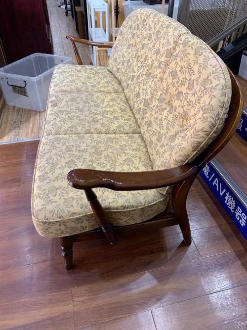 karimoku (カリモク) 3人掛けソファー ベージュ コロニアル