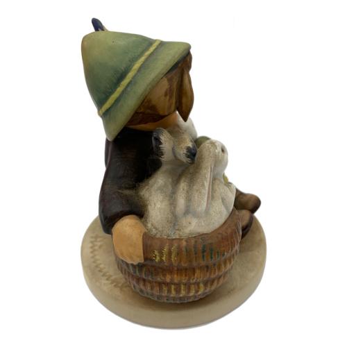 GOEBEL (ゲーベル) フンメル陶器人形 ウサギと男の子 ドイツ製