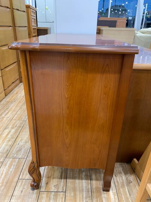 アンティーク調チェスト　サイドボード ライトブラウン