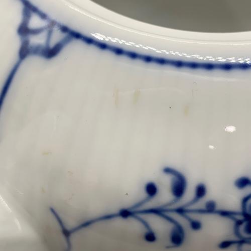 ROYAL COPENHAGEN (ロイヤル・コペンハーゲン) ティーポット ブルーフルーテッド・プレイン