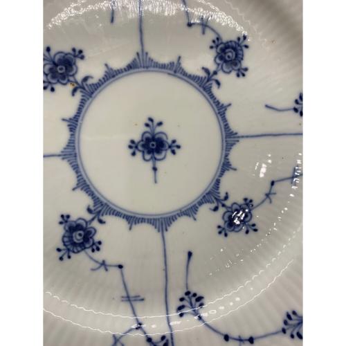 ROYAL COPENHAGEN (ロイヤル・コペンハーゲン) プレート 耳付 キズヨゴレ有 ブルーフルーテッド