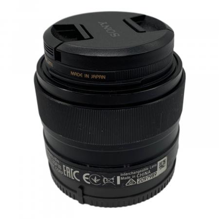 SONY (ソニー) 単焦点レンズ E 35mm F1.8 OSS SEL35F18｜トレファクONLINE