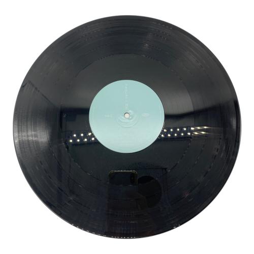 宇多田ヒカル「初恋 」(シリアルナンバー入り生産限定) LP ブックレットフォトブック