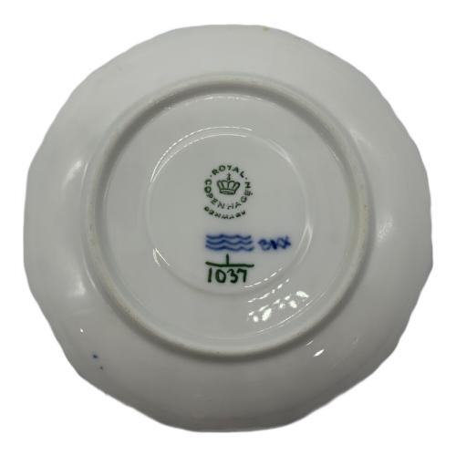 ROYAL COPENHAGEN (ロイヤル・コペンハーゲン) カップ&ソーサー ブルーフルーテッド・フルレース