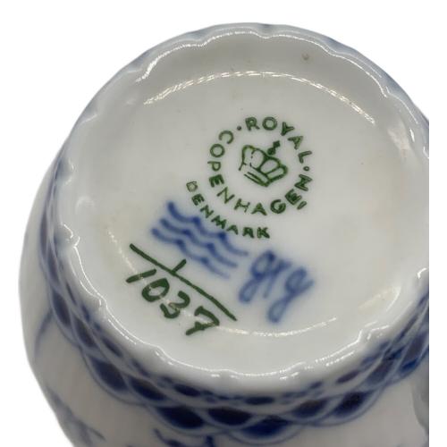 ROYAL COPENHAGEN (ロイヤル・コペンハーゲン) カップ&ソーサー ブルーフルーテッド・フルレース