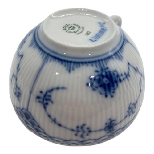 ROYAL COPENHAGEN (ロイヤル・コペンハーゲン) ティーカップ&ソーサー ブルーフルーテッド・ハーフレース