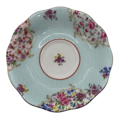 ROYAL ALBERT (ロイヤルアルバート) カップ&ソーサー・プレートセット シッティング・プリティ・ROYAL ALBERT 100周年 キャンディー・コレクション